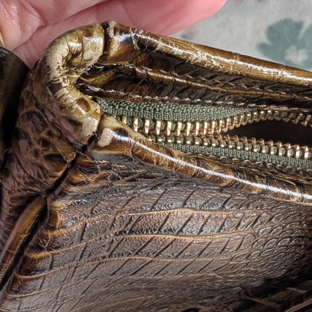 🐊 Brahmin Kathleen Crocodile Embossed Hobo Bag in Toasted or Stout Melbourne